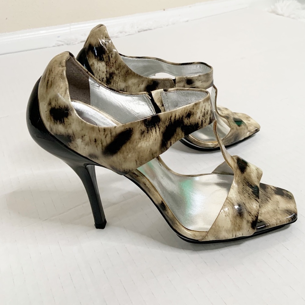 Jessica Simpson animal print heels size 8.5